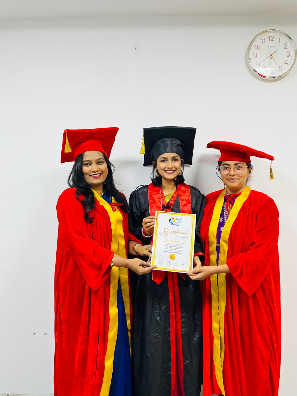 Mom & Me fellowship graduates and mentors after completion